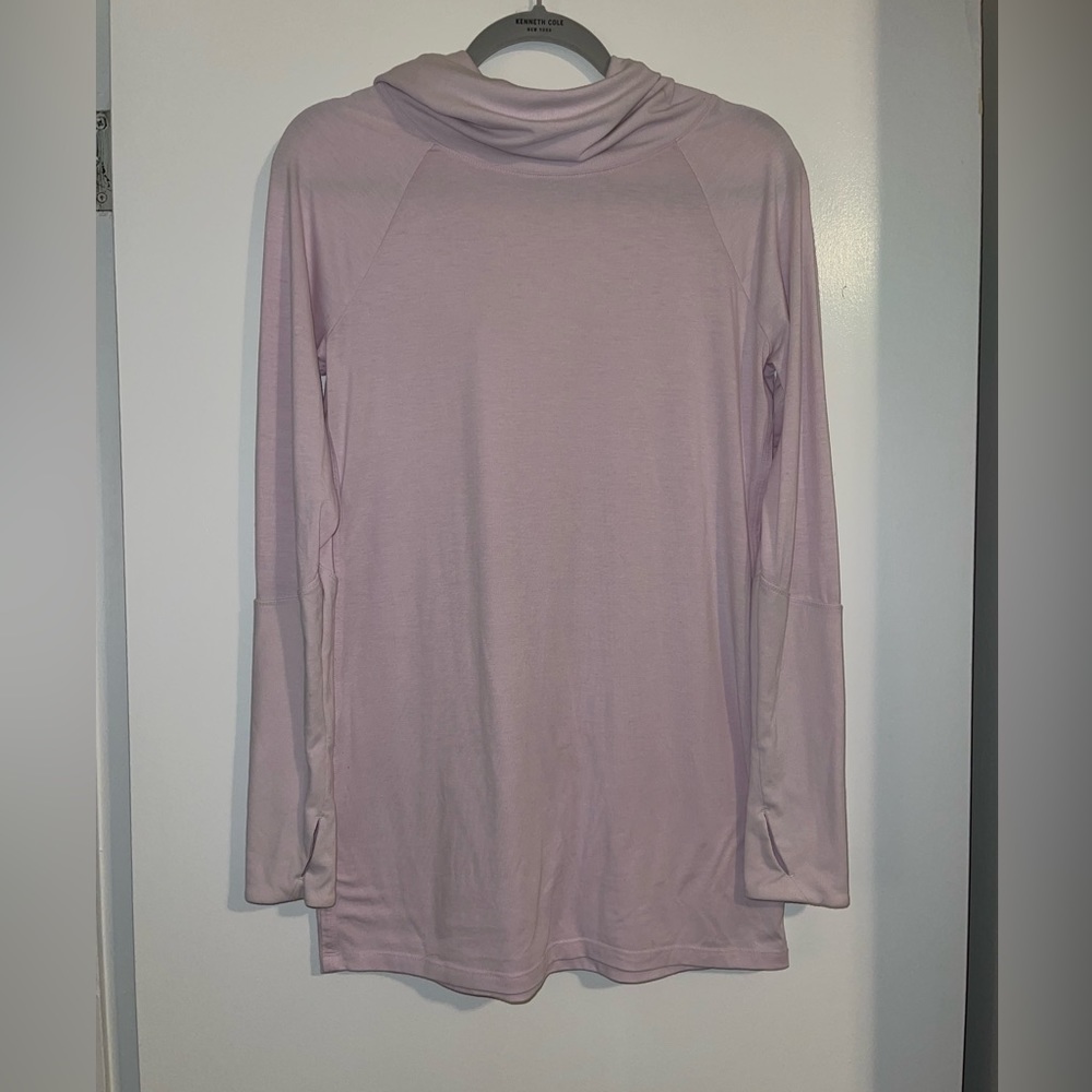 Woman’s Athleta Hoodie Size M
